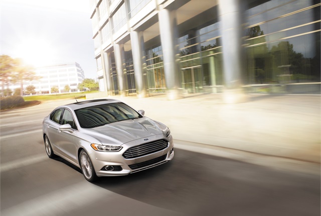How do you find out about recalls on the Lincoln MKZ?